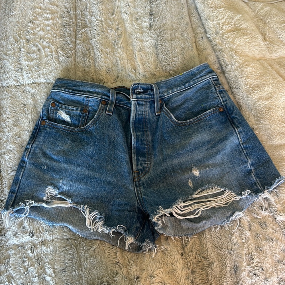 Levi’s premium shorts